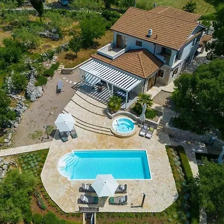 Villa Laura Comfortable *